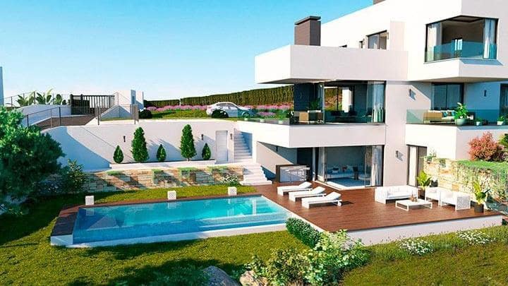 5 soveværelse Villa til salg i Marbella med swimmingpool - € 1.698.000 (Ref: 9507309)