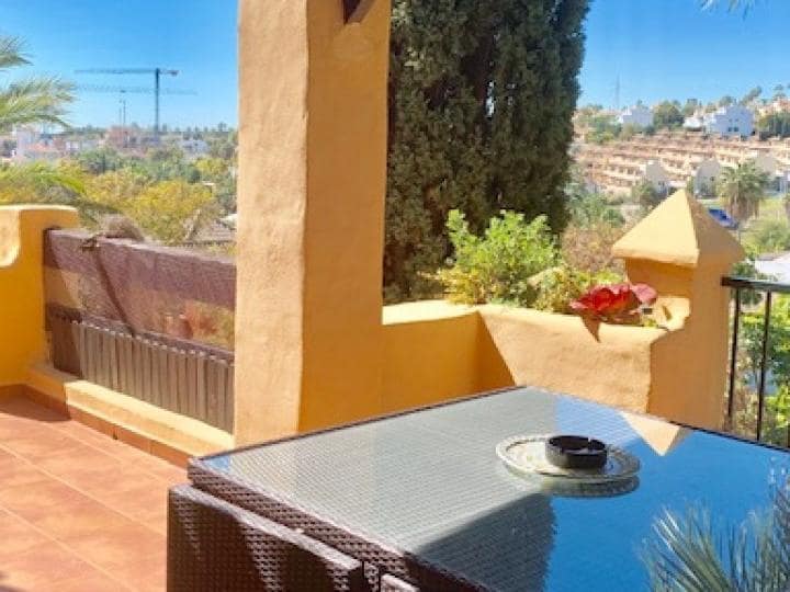 2 sypialnia Apartament na sprzedaż w Estepona z basenem garażem - 310 000 € (Ref: 9507315)