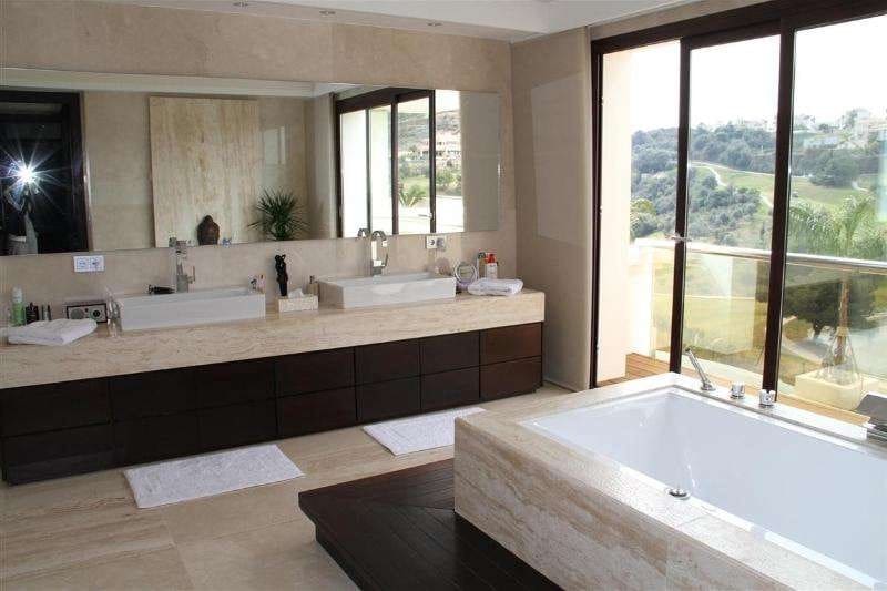 5 camera da letto Villa in vendita in Benahavis con piscina garage - 3.995.000 € (Rif: 9507341)