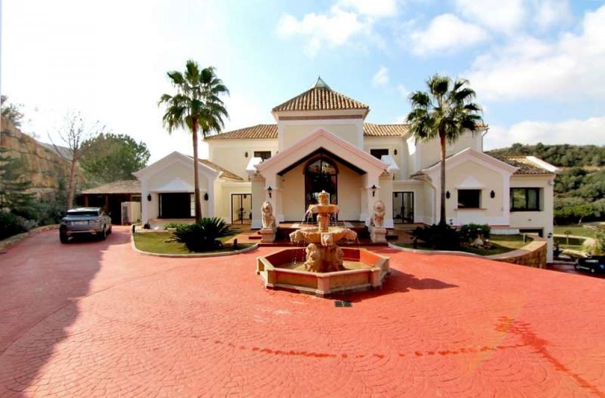 Chalet de 6 habitaciones en Benahavís en venta con piscina garaje - 3.195.000 € (Ref: 9507351)