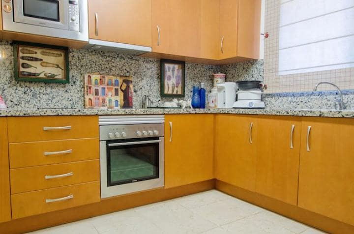 3 bedroom Penthouse for sale in Benahavis with pool garage - € 459,000 (Ref: 9507358)