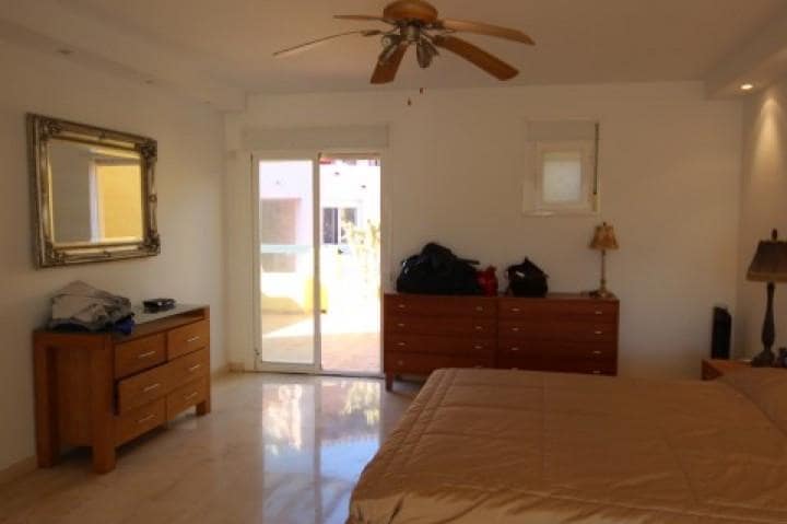 3 quarto Penthouse para venda em Marbella com piscina garagem - 349 000 € (Ref: 9507359)