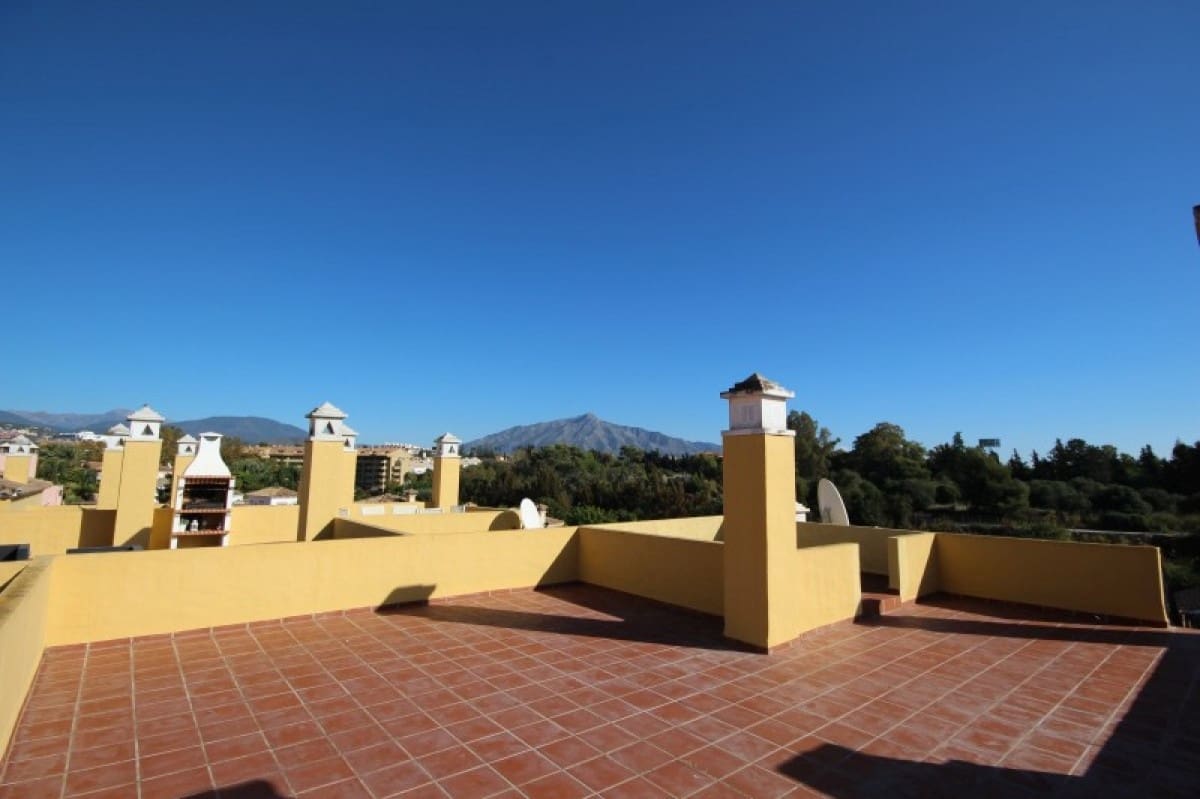 3 quarto Penthouse para venda em Marbella com piscina garagem - 349 000 € (Ref: 9507359)