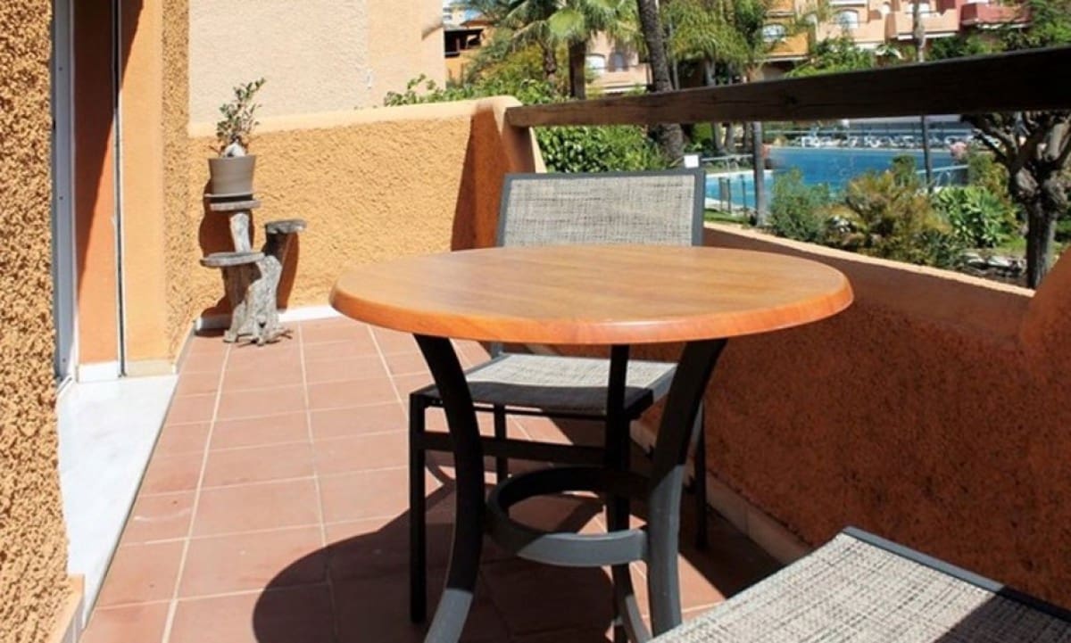 3 slaapkamer Huis te koop in Nueva Andalucia met zwembad - € 425.000 (Ref: 9507360)