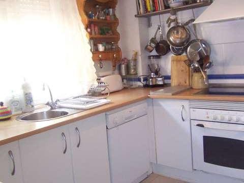 4 sypialnia Dom na sprzedaż w Nueva Andalucia z basenem garażem - 350 000 € (Ref: 9507361)