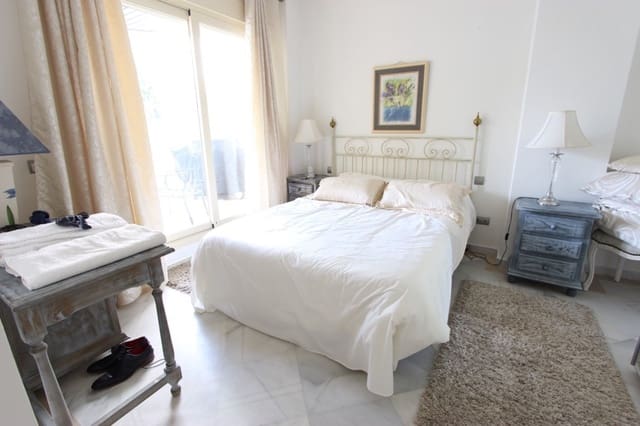 3 quarto Apartamento para venda em Marbella com piscina - 450 000 € (Ref: 9507372)