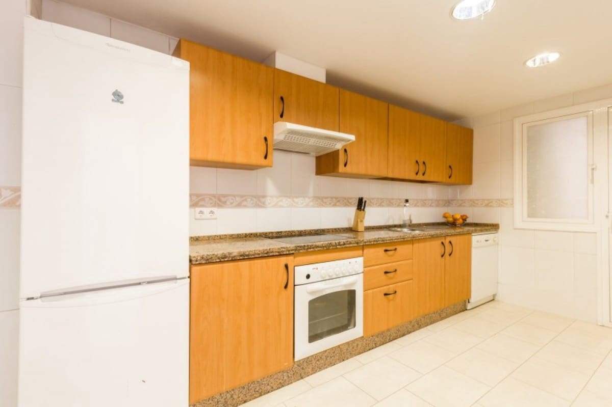 3 sovrum Takvåning till salu i San Pedro de Alcantara med pool garage - 349 000 € (Ref: 9507385)