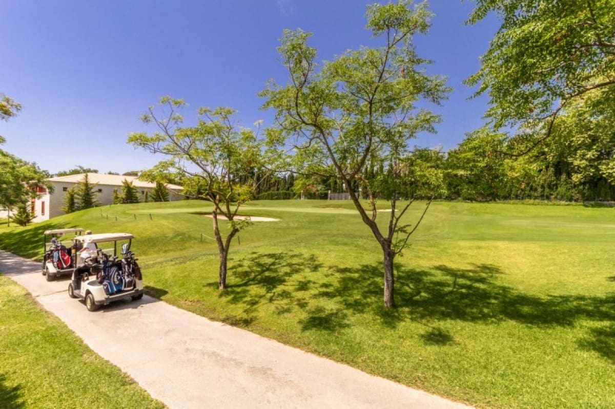 3 sovrum Takvåning till salu i San Pedro de Alcantara med pool garage - 349 000 € (Ref: 9507385)