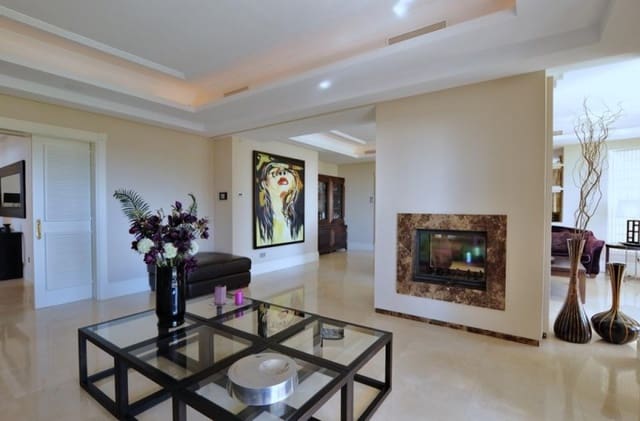 4 soverom Villa til salgs i Marbella med svømmebasseng - € 2 750 000 (Ref: 9507387)