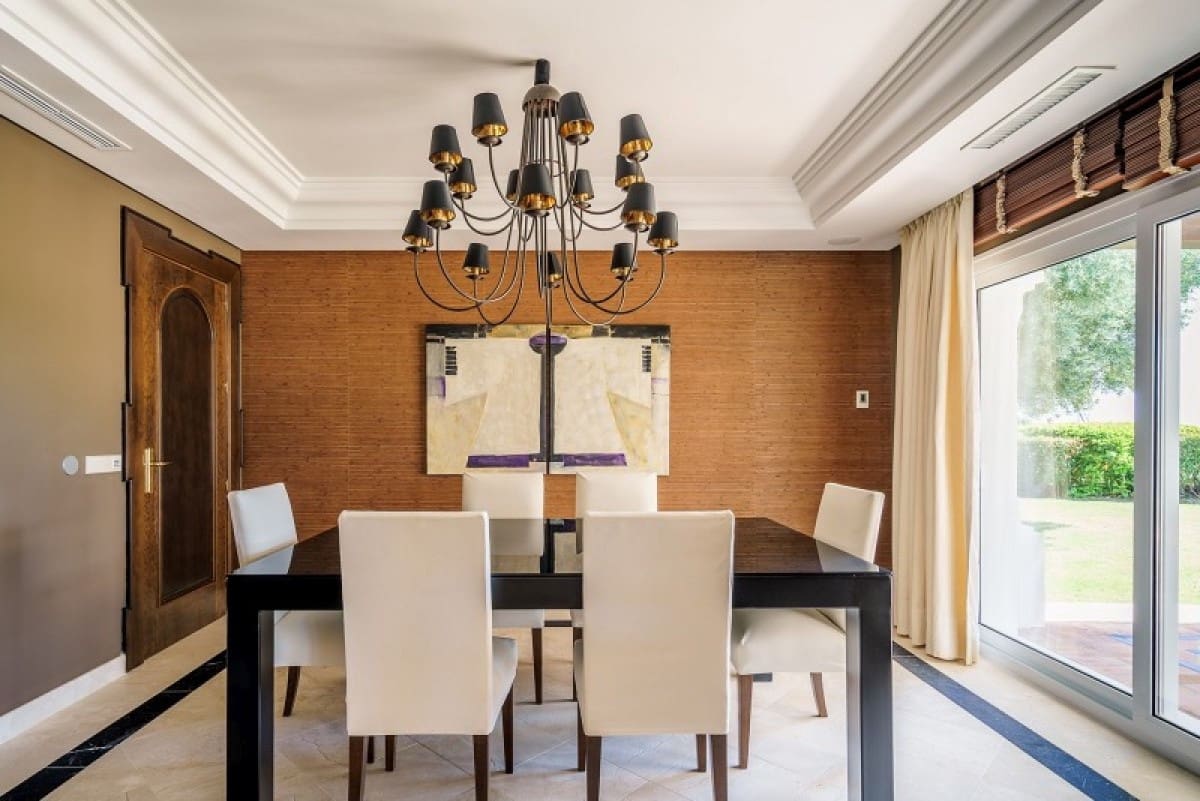 5 soverom Villa til salgs i Marbella med svømmebasseng garasje - € 2 995 000 (Ref: 9507393)