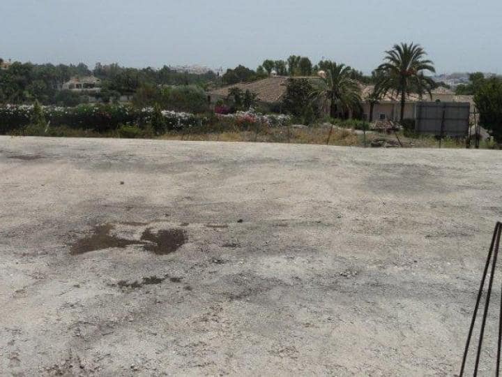 Building Plot for sale in Nueva Andalucia - € 1,050,000 (Ref: 9507396)