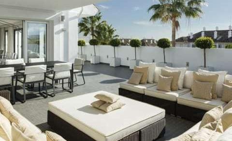 5 soveværelse Penthouse til salg i Golden Mile med swimmingpool garage - € 2.195.000 (Ref: 9507404)