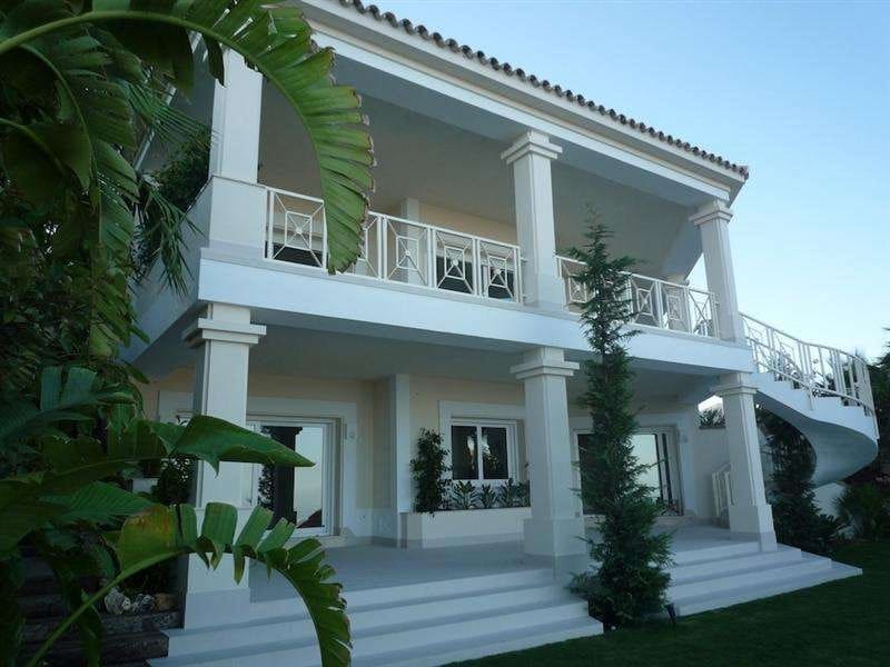 5 quarto Moradia para venda em Marbella com piscina garagem - 3 100 000 € (Ref: 9507415)