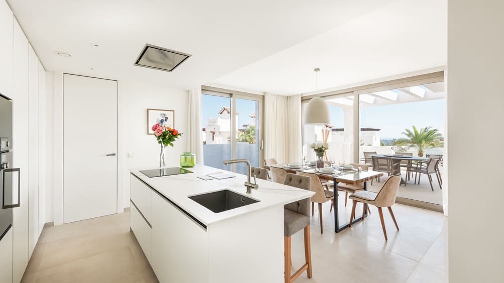 2 sypialnia Apartament na sprzedaż w Marbella z basenem garażem - 721 000 € (Ref: 9507440)