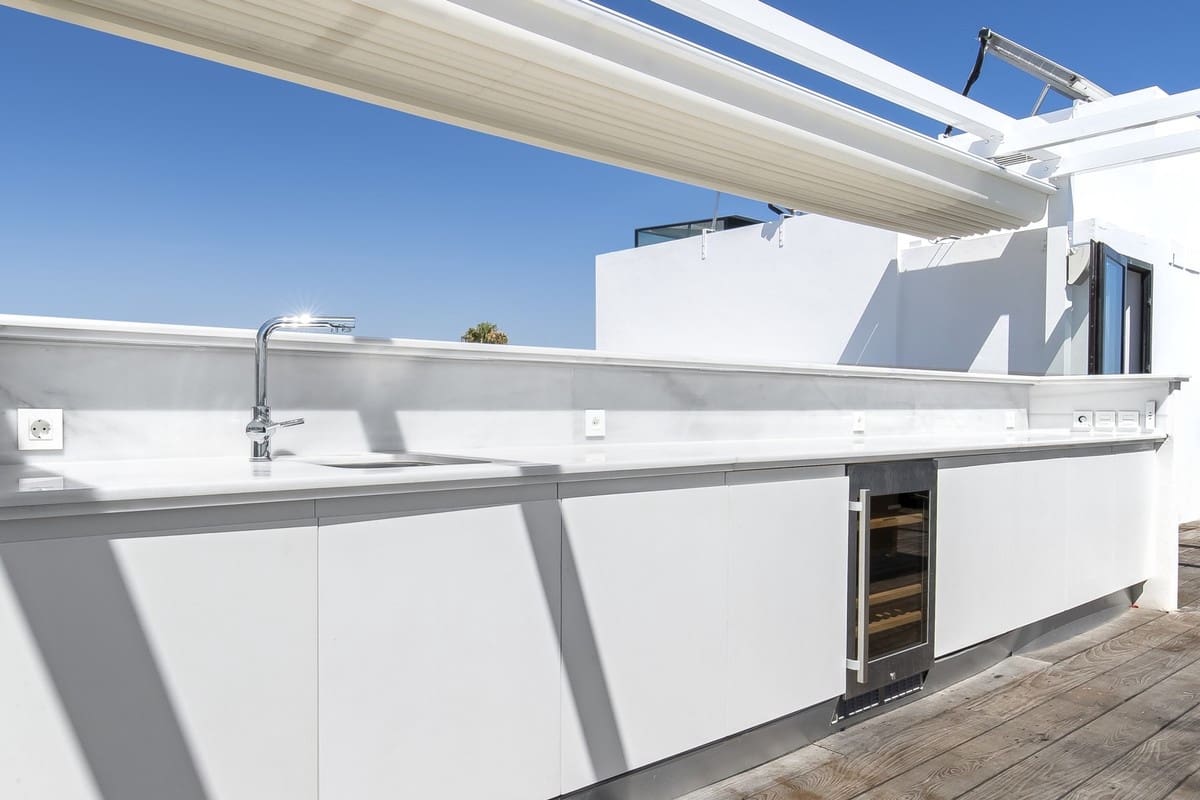 6 slaapkamer Villa te koop in Marbella met zwembad garage - € 6.500.000 (Ref: 9507456)