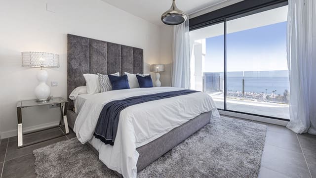 2 bedroom Apartment for sale in Manilva with pool garage - € 299,000 (Ref: 9507494)