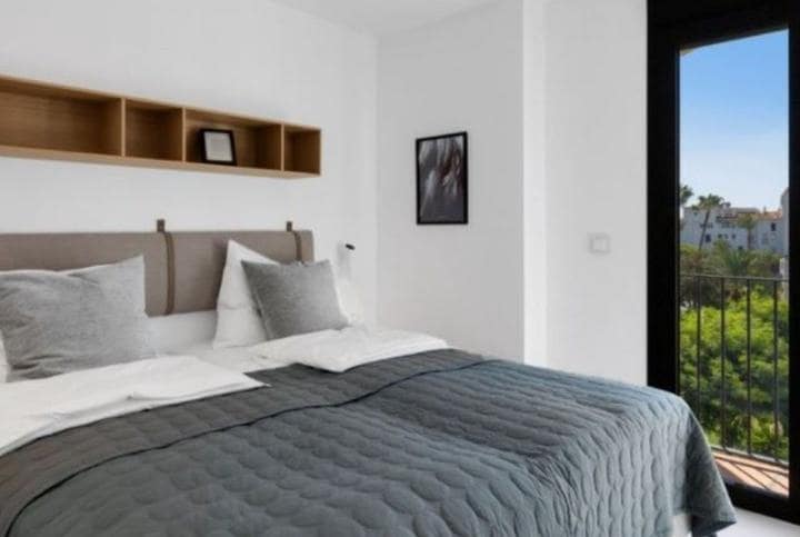 3 slaapkamer Appartement te koop in Puerto Banus met zwembad - € 695.000 (Ref: 9507511)