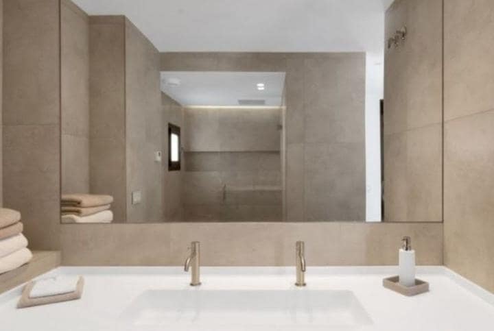 3 slaapkamer Appartement te koop in Puerto Banus met zwembad - € 695.000 (Ref: 9507511)