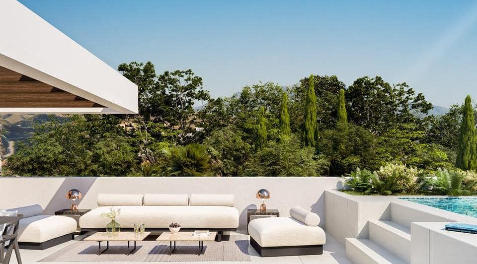 4 bedroom Villa for sale in Golden Mile with pool garage - € 1,980,000 (Ref: 9507515)