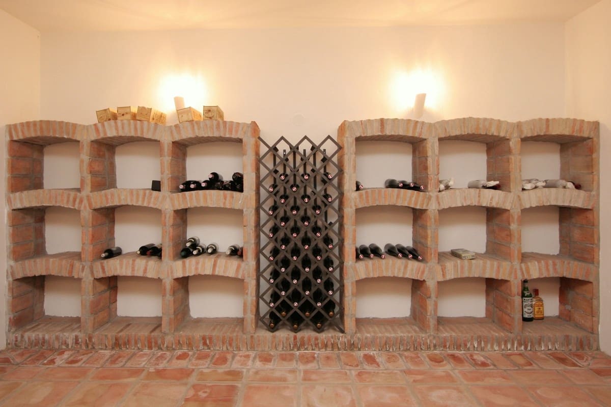 6 slaapkamer Villa te koop in Benahavis met zwembad garage - € 2.190.000 (Ref: 9507537)