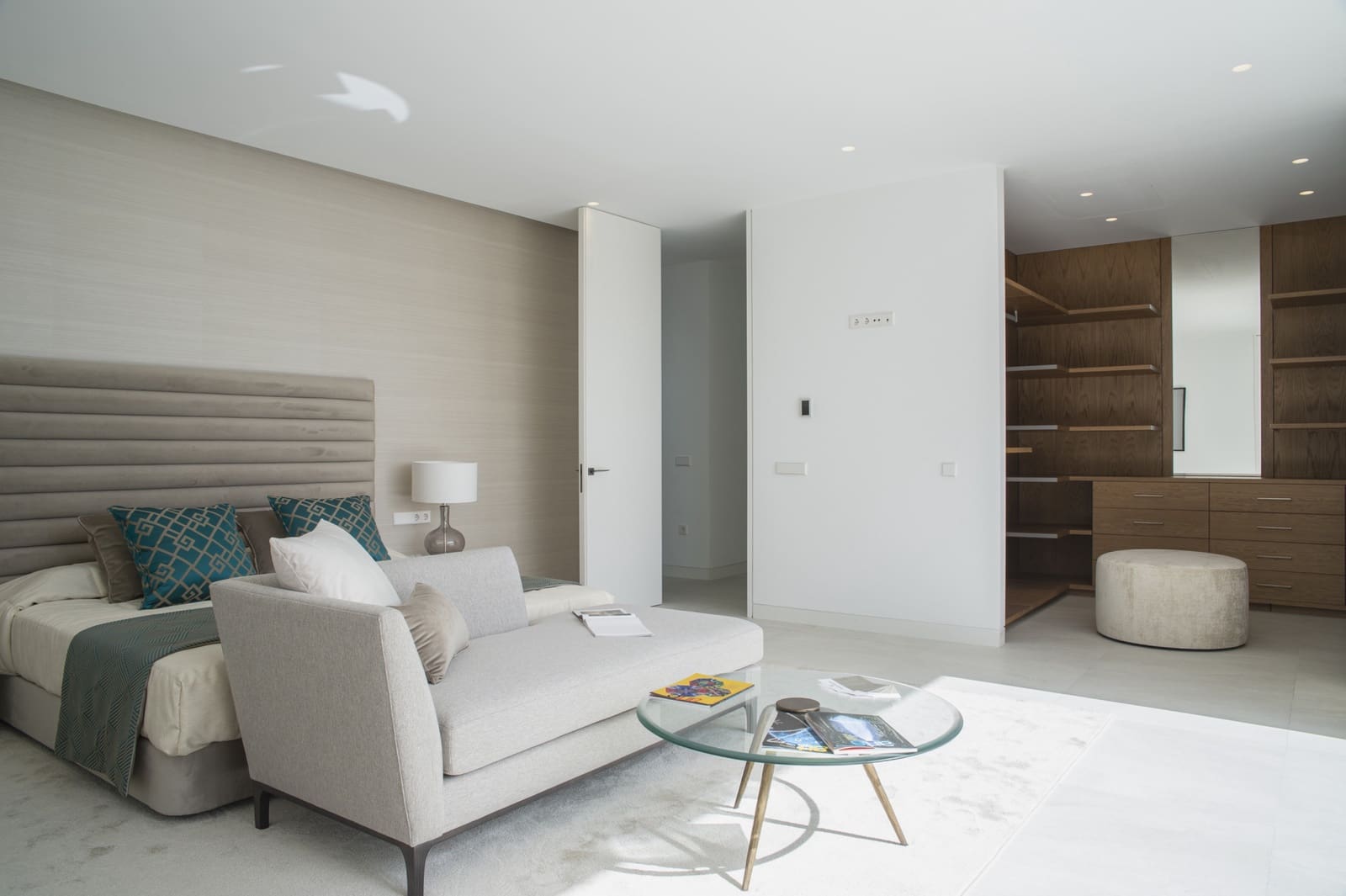 5 bedroom Villa for sale in Marbella with pool garage - € 3,200,000 (Ref: 9507540)