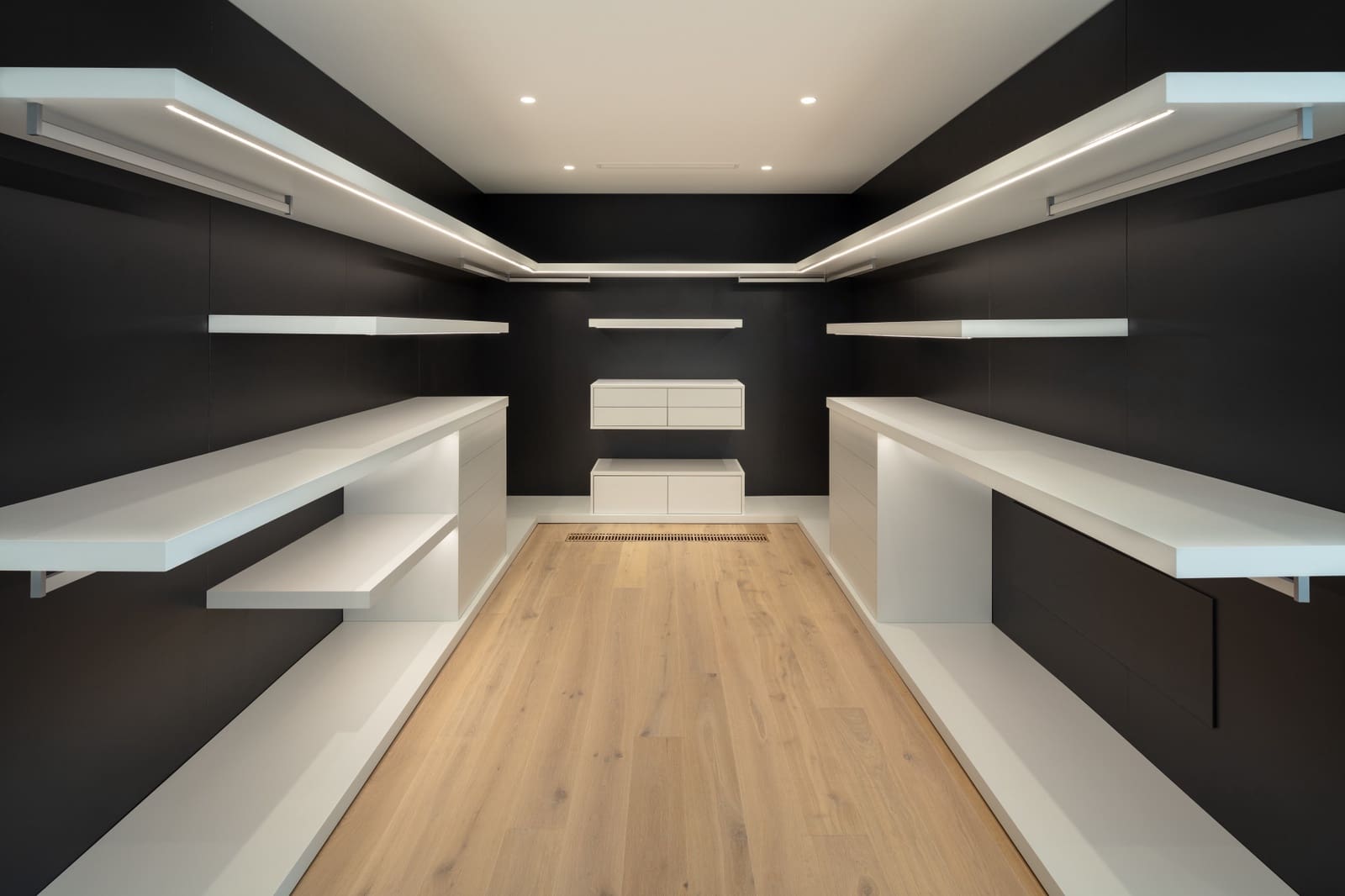 5 quarto Moradia para venda em Marbella com piscina garagem - 3 900 000 € (Ref: 9507546)