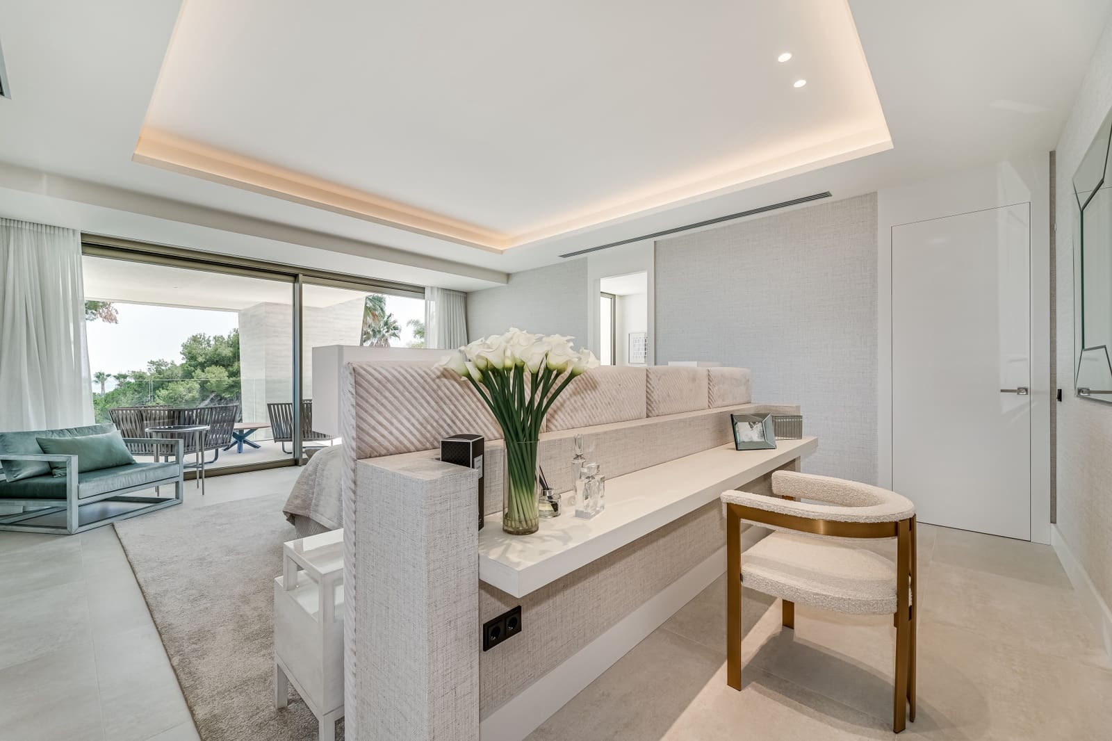 6 bedroom Villa for sale in Golden Mile with pool garage - € 8,995,000 (Ref: 9507555)