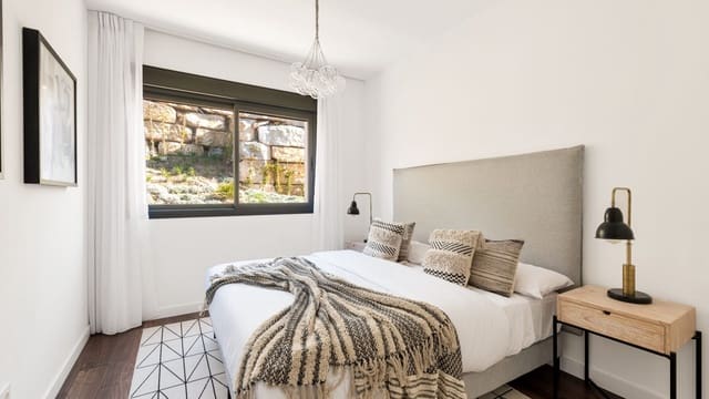 3 sypialnia Willa na sprzedaż w Marbella z basenem garażem - 268 000 € (Ref: 9507560)