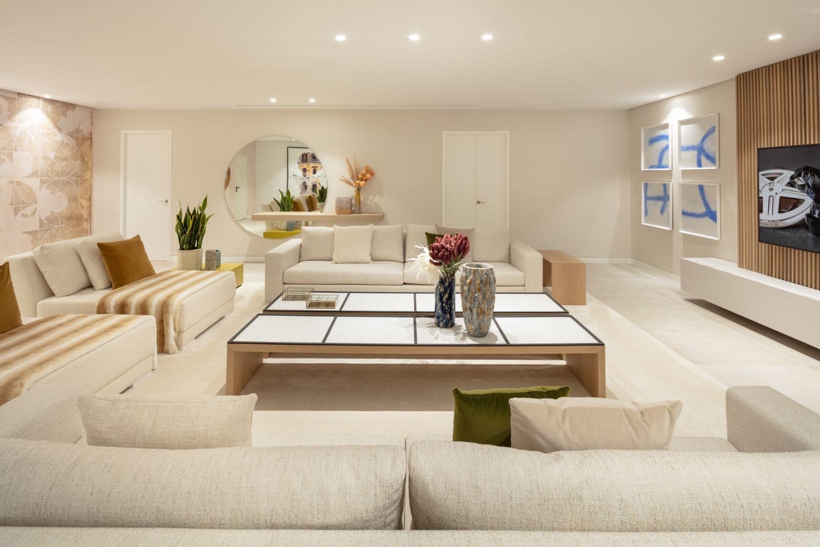 5 bedroom Villa for sale in Marbella with pool garage - € 4,195,000 (Ref: 9507570)