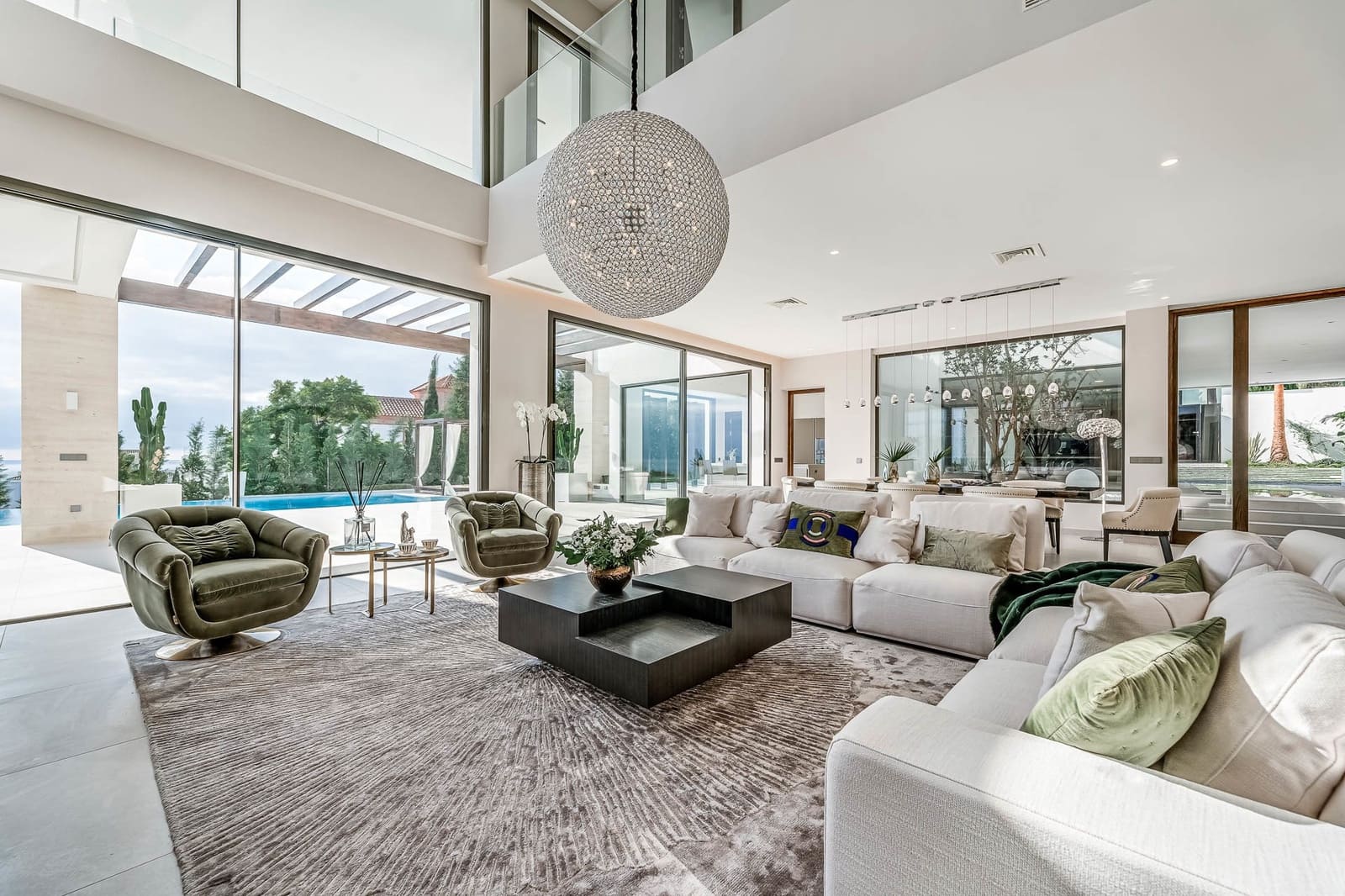 Chalet de 6 habitaciones en Marbella en venta con piscina garaje - 5.450.000 € (Ref: 9507589)