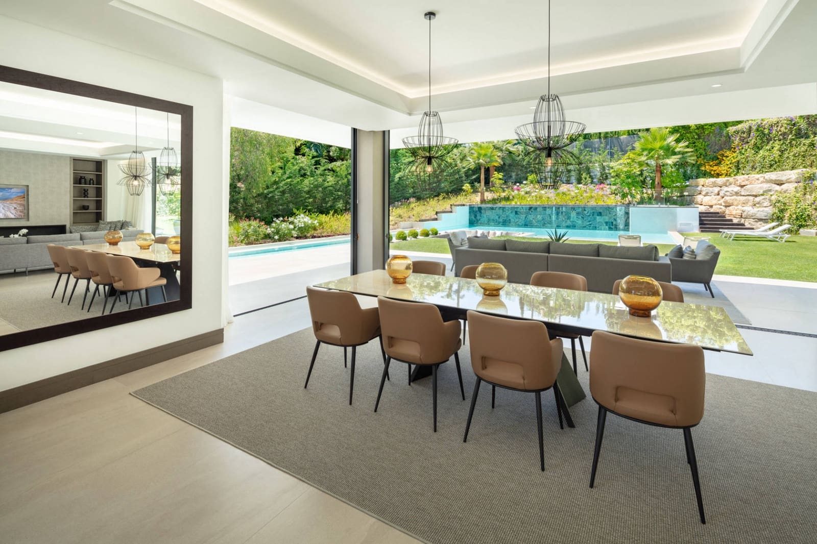 Chalet de 5 habitaciones en Marbella en venta con piscina garaje - 3.995.000 € (Ref: 9507591)