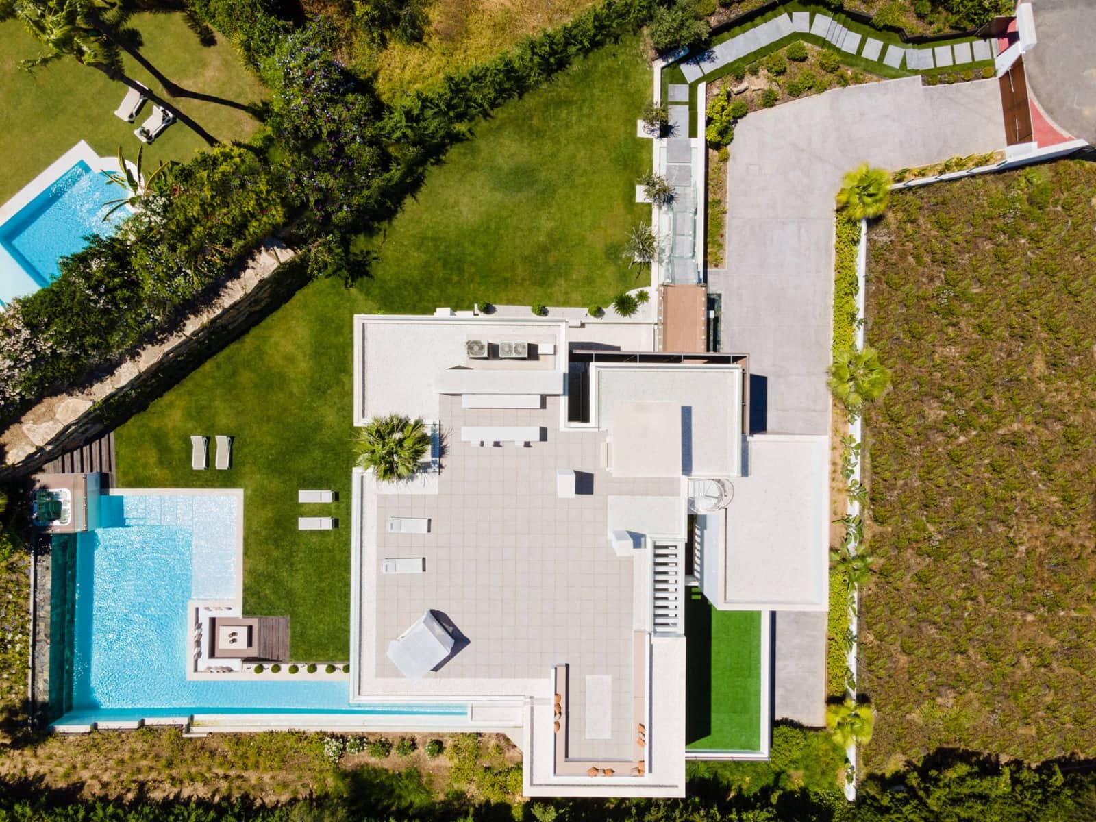 Chalet de 5 habitaciones en Marbella en venta con piscina garaje - 3.995.000 € (Ref: 9507591)