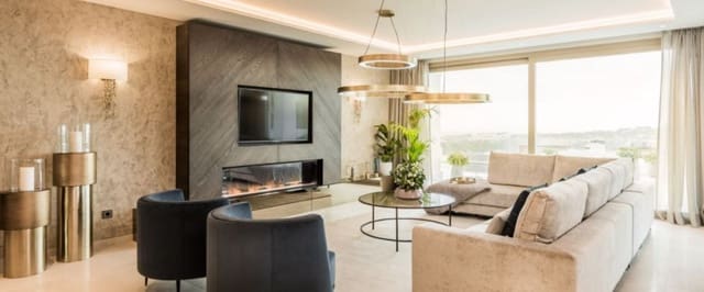 3 sypialnia Apartament na sprzedaż w Marbella z basenem garażem - 965 000 € (Ref: 9507594)