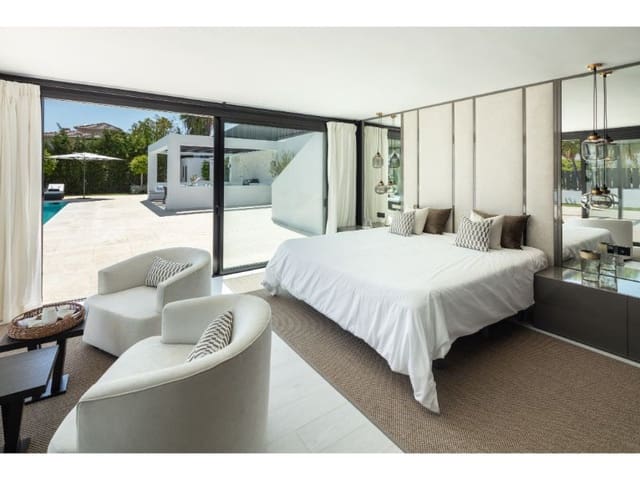 Chalet de 5 habitaciones en Marbella en venta con piscina garaje - 4.995.000 € (Ref: 9507623)