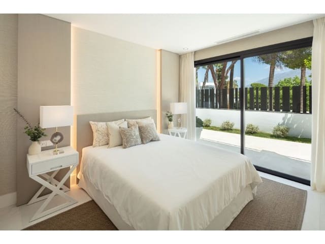 Chalet de 5 habitaciones en Marbella en venta con piscina garaje - 4.995.000 € (Ref: 9507623)