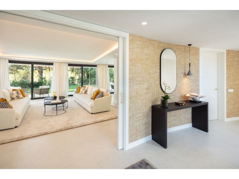 5 bedroom Villa for sale in Marbella with pool garage - € 4,595,000 (Ref: 9507624)