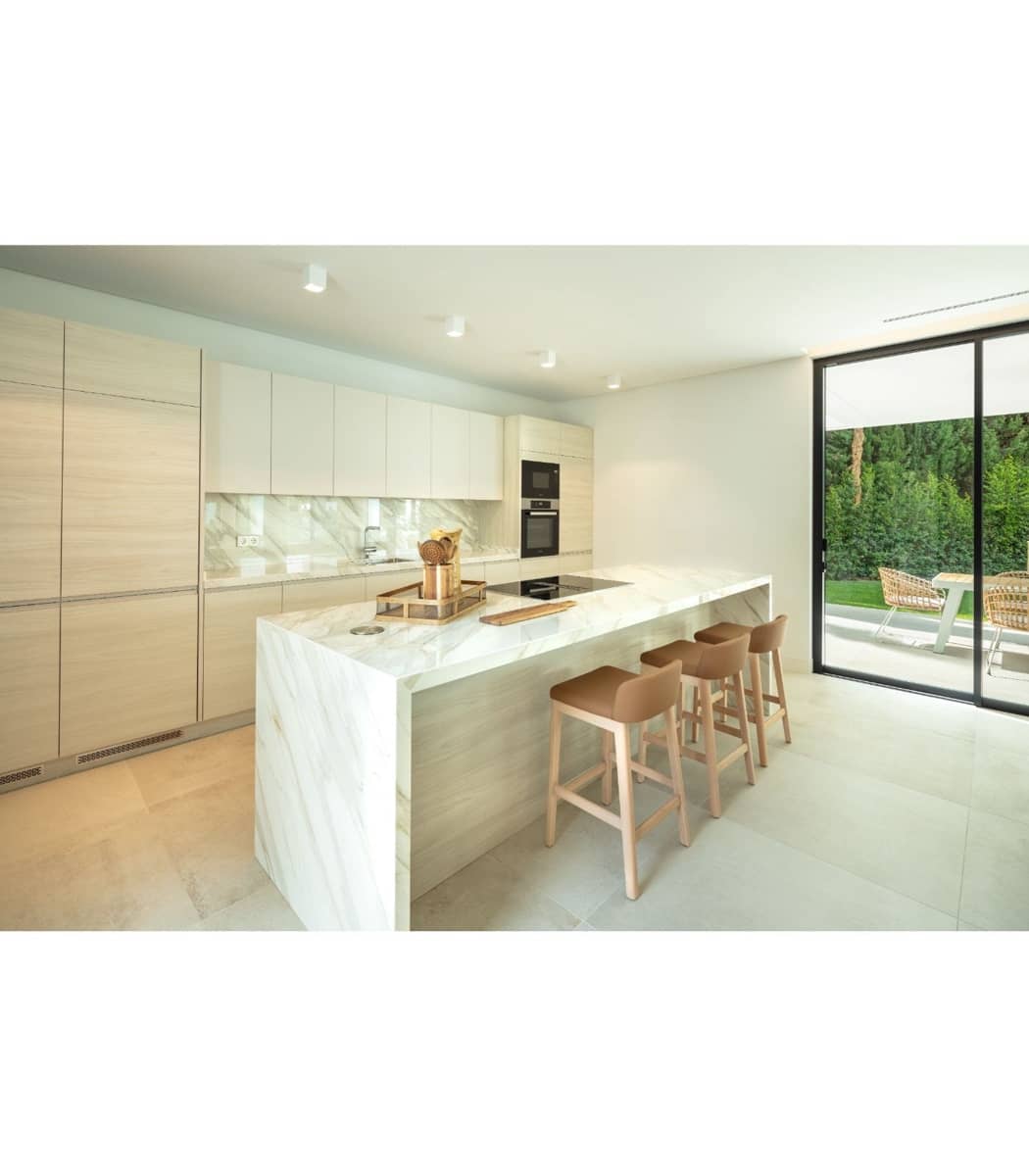 Chalet de 5 habitaciones en Marbella en venta con piscina garaje - 4.850.000 € (Ref: 9507634)