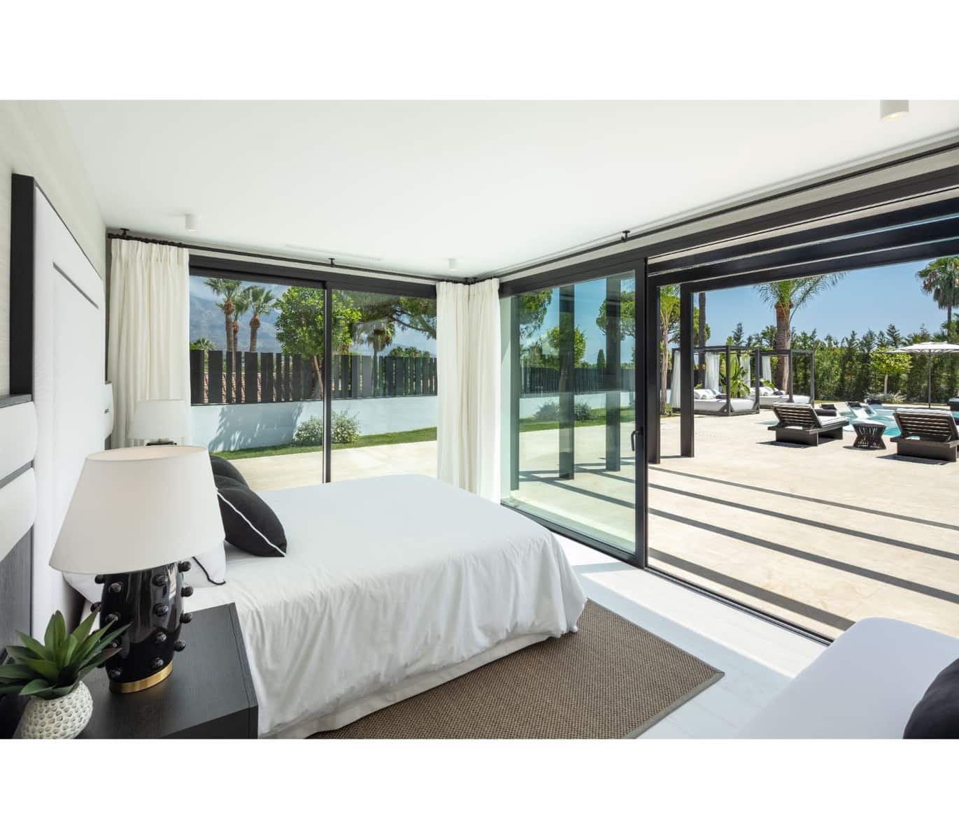 Chalet de 5 habitaciones en Marbella en venta con piscina garaje - 4.995.000 € (Ref: 9507639)