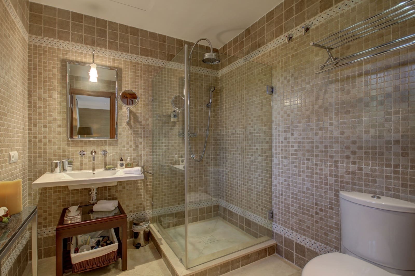 4 soveværelse Villa til salg i Marbella med swimmingpool garage - € 2.595.000 (Ref: 9507646)