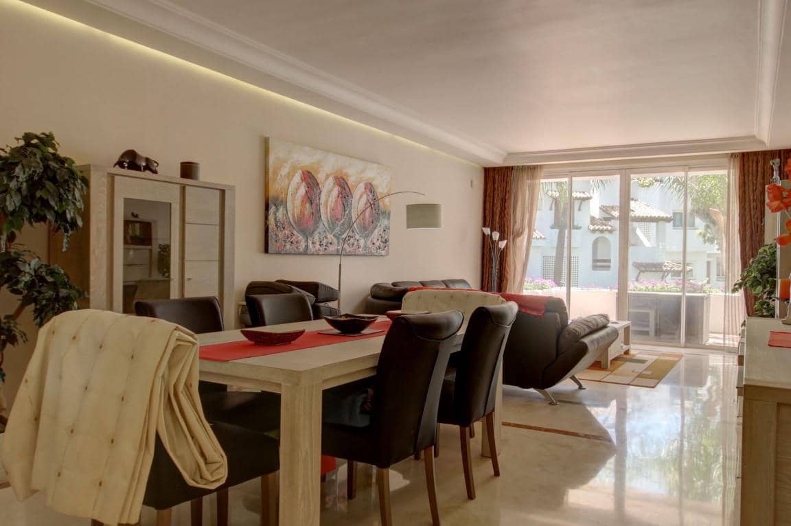 2 sypialnia Apartament na sprzedaż w Marbella z basenem garażem - 780 000 € (Ref: 9507648)