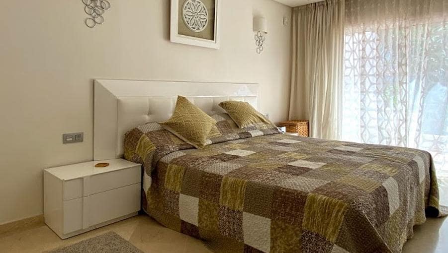 2 sypialnia Apartament na sprzedaż w Marbella z basenem garażem - 780 000 € (Ref: 9507648)