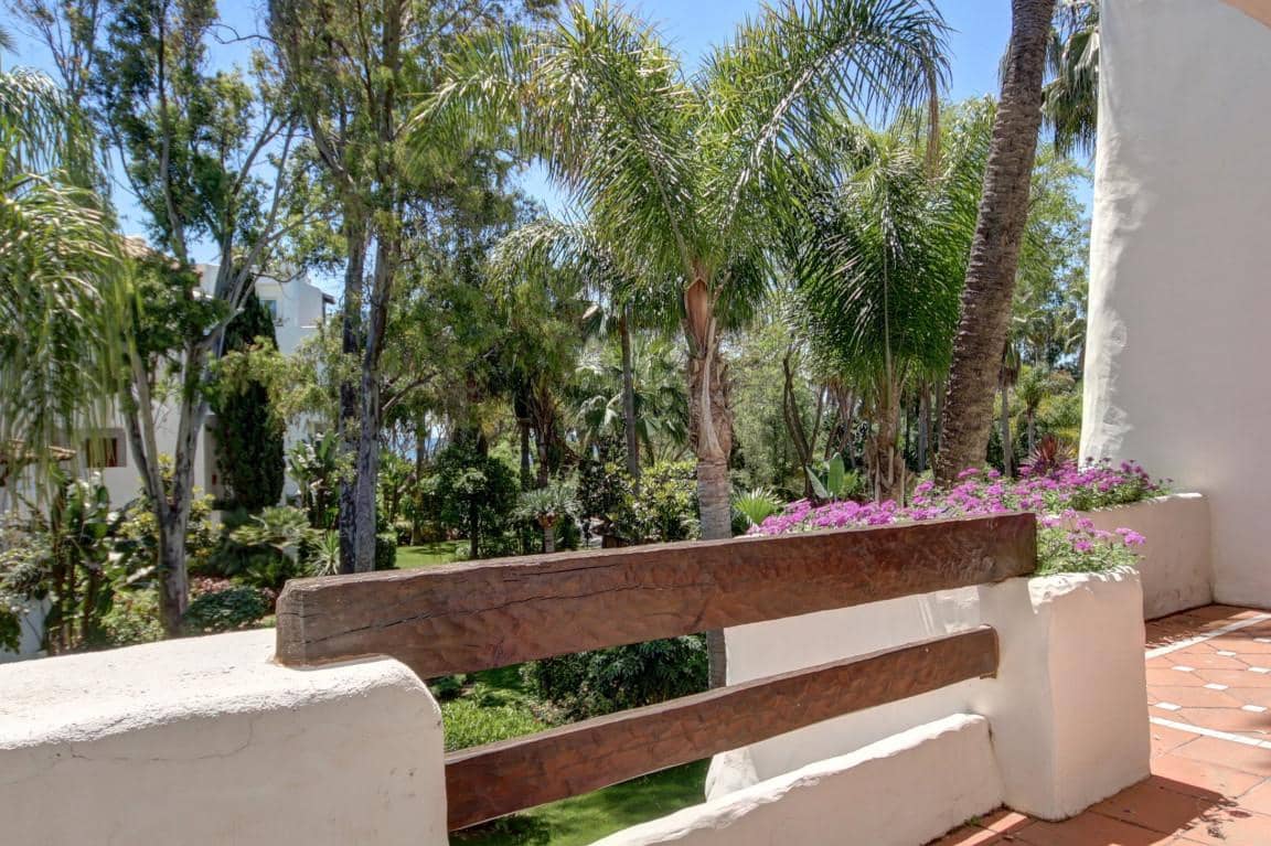 2 sypialnia Apartament na sprzedaż w Marbella z basenem garażem - 780 000 € (Ref: 9507648)