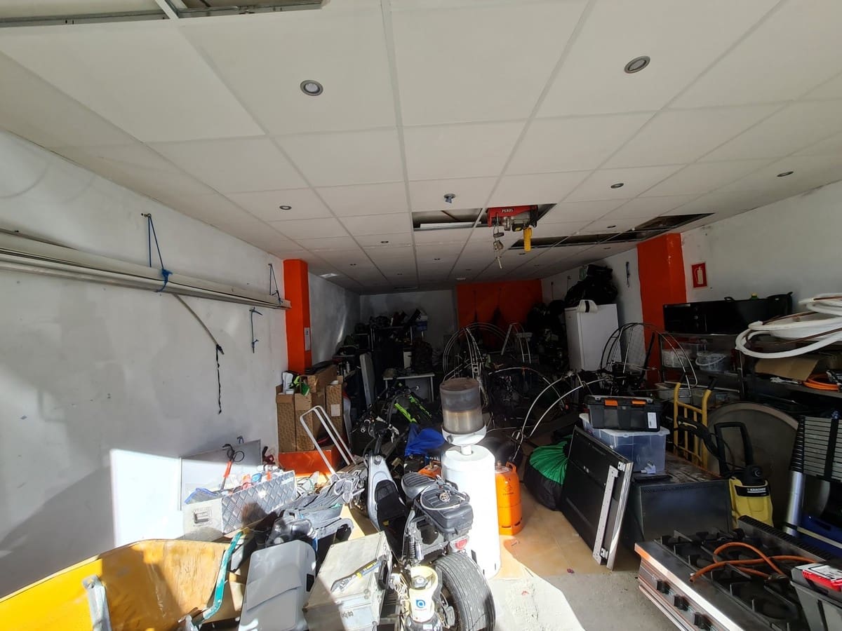 4 sovrum Villa till salu i Nueva Andalucia med pool - 1 279 000 € (Ref: 9507651)