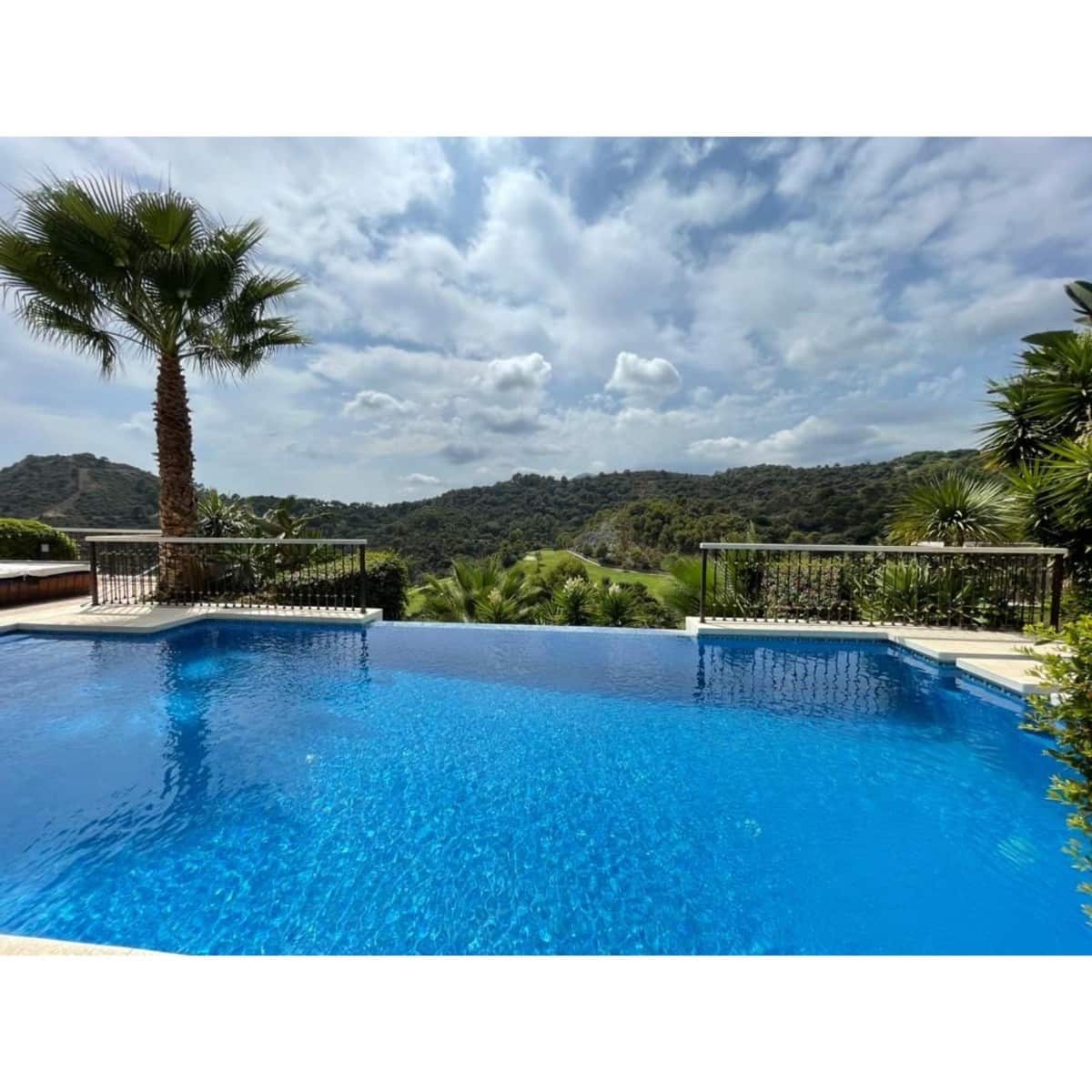 6 slaapkamer Villa te koop in Los Arqueros met zwembad garage - € 2.700.000 (Ref: 9507652)