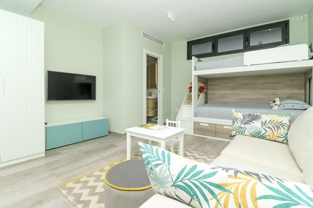 4 sypialnia Willa na sprzedaż w Mijas Costa, Mijas z basenem garażem - 1 485 000 € (Ref: 9507668)