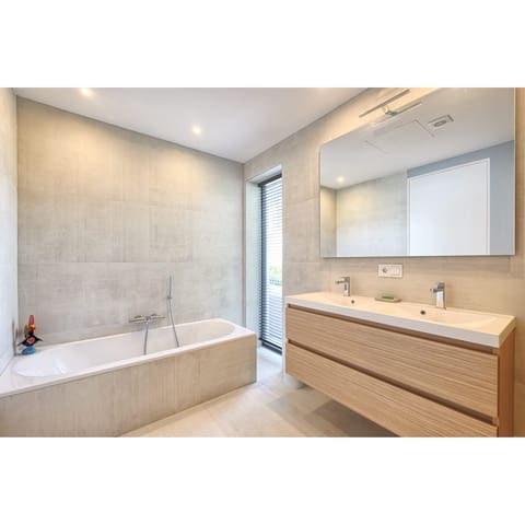 4 chambre Villa/Maison à vendre à Benahavís avec piscine garage - 2 875 000 € (Ref: 9507677)