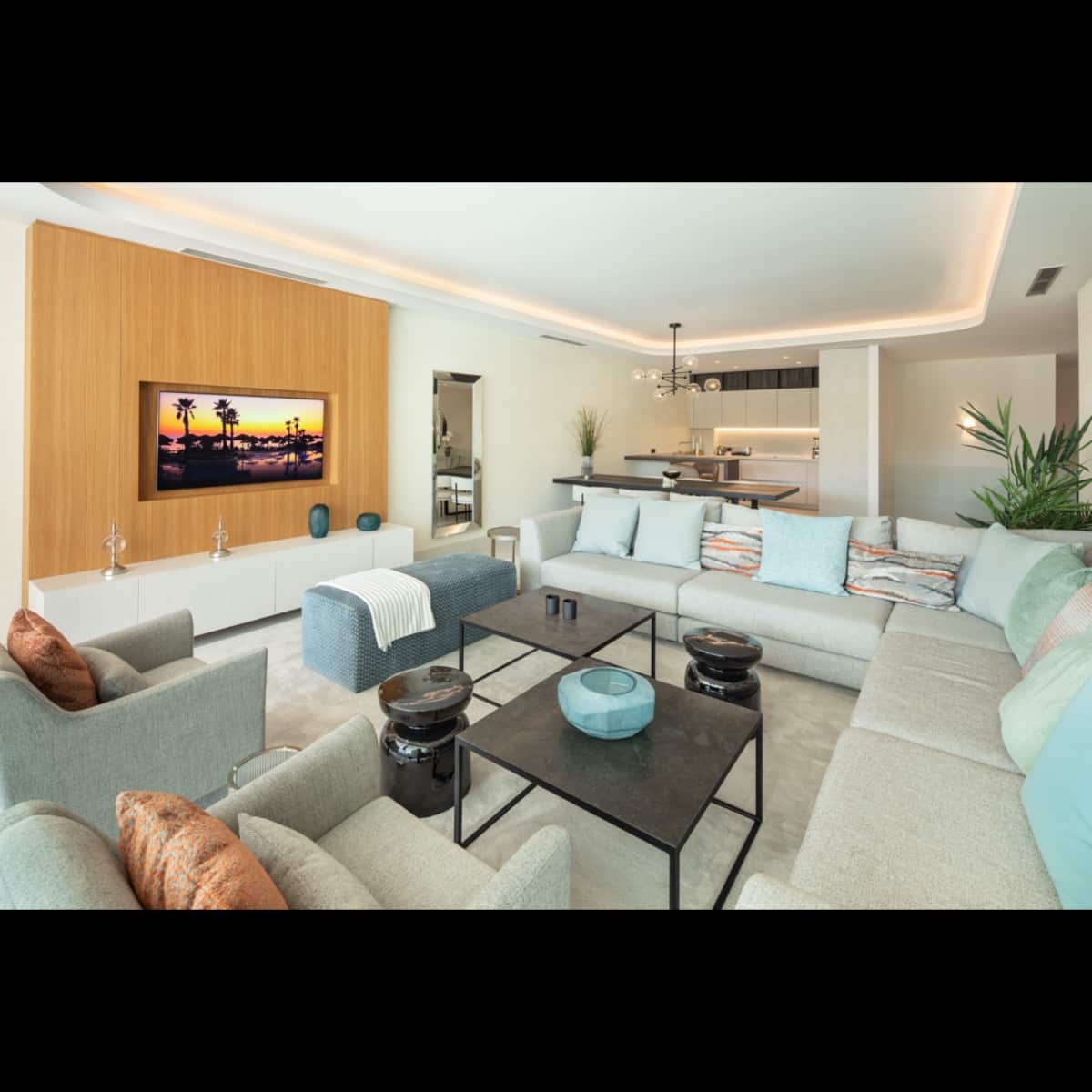 4 soveværelse Lejlighed til salg i Golden Mile med swimmingpool garage - € 2.350.000 (Ref: 9507685)