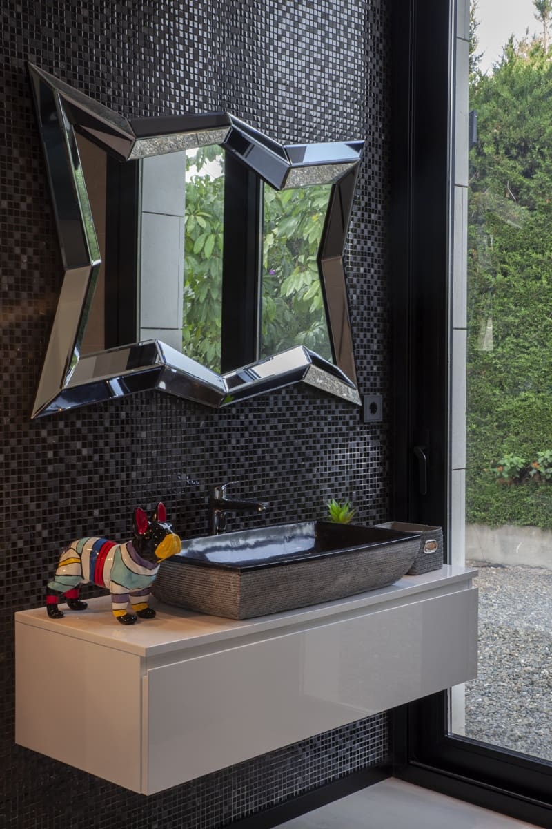 7 bedroom Villa for sale in Marbella with pool - € 4,995,000 (Ref: 9507693)