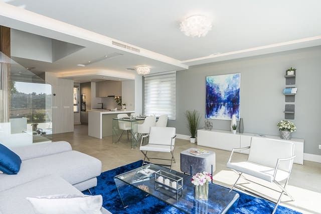 3 bedroom Villa for sale in Mijas Costa, Mijas with pool garage - € 559,000 (Ref: 9507719)