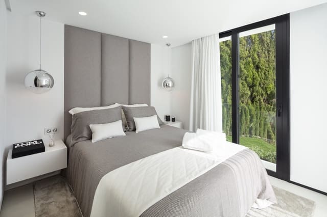 5 slaapkamer Villa te koop in Marbella met zwembad garage - € 4.250.000 (Ref: 9507727)